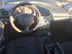 Mercedes-Benz A - 2009