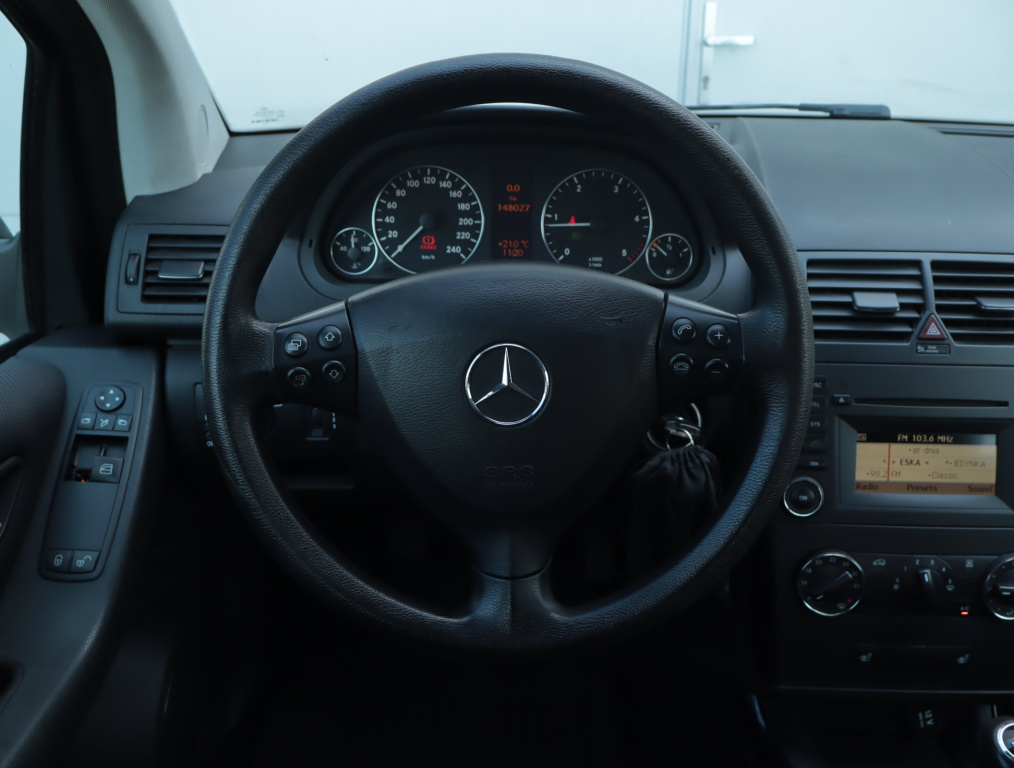 Mercedes-Benz A