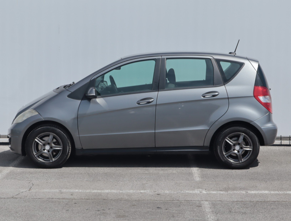 Mercedes-Benz A