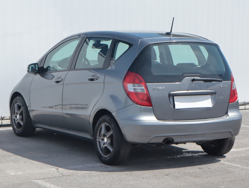 Mercedes-Benz A