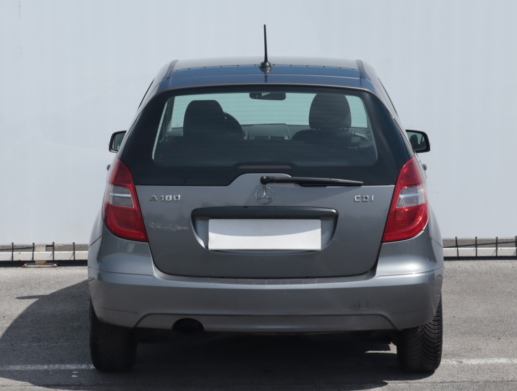 Mercedes-Benz A