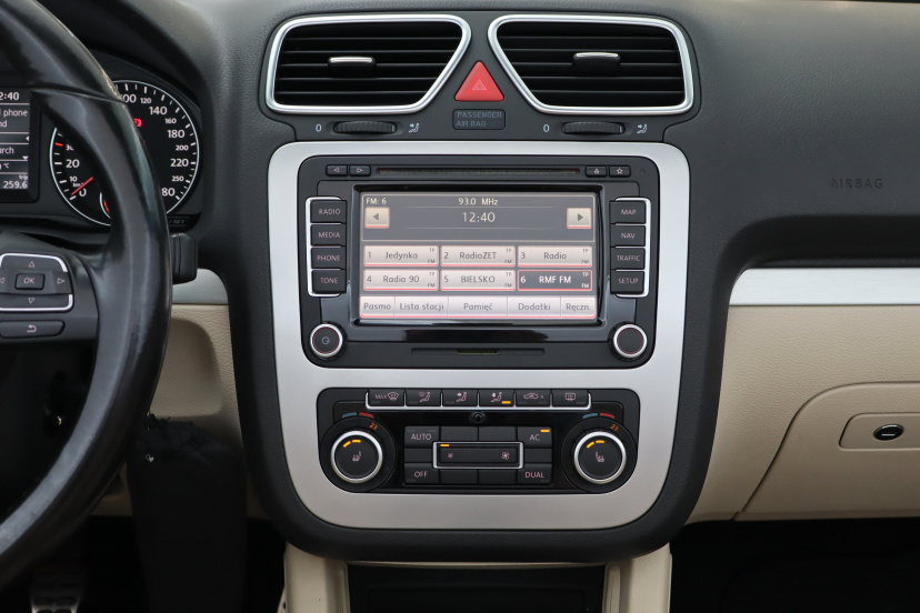 Volkswagen Eos, 2011