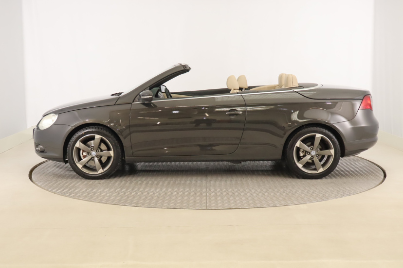 Volkswagen Eos, 2011