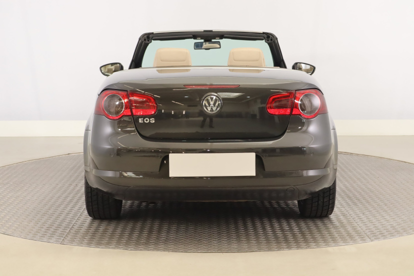 Volkswagen Eos, 2011