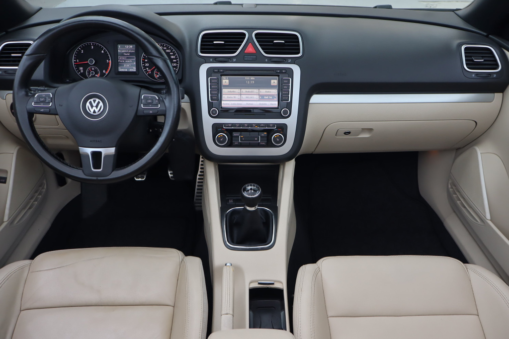 Volkswagen Eos
