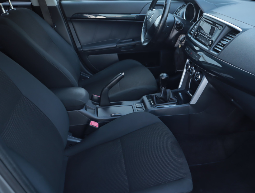 Mitsubishi Lancer, 2017