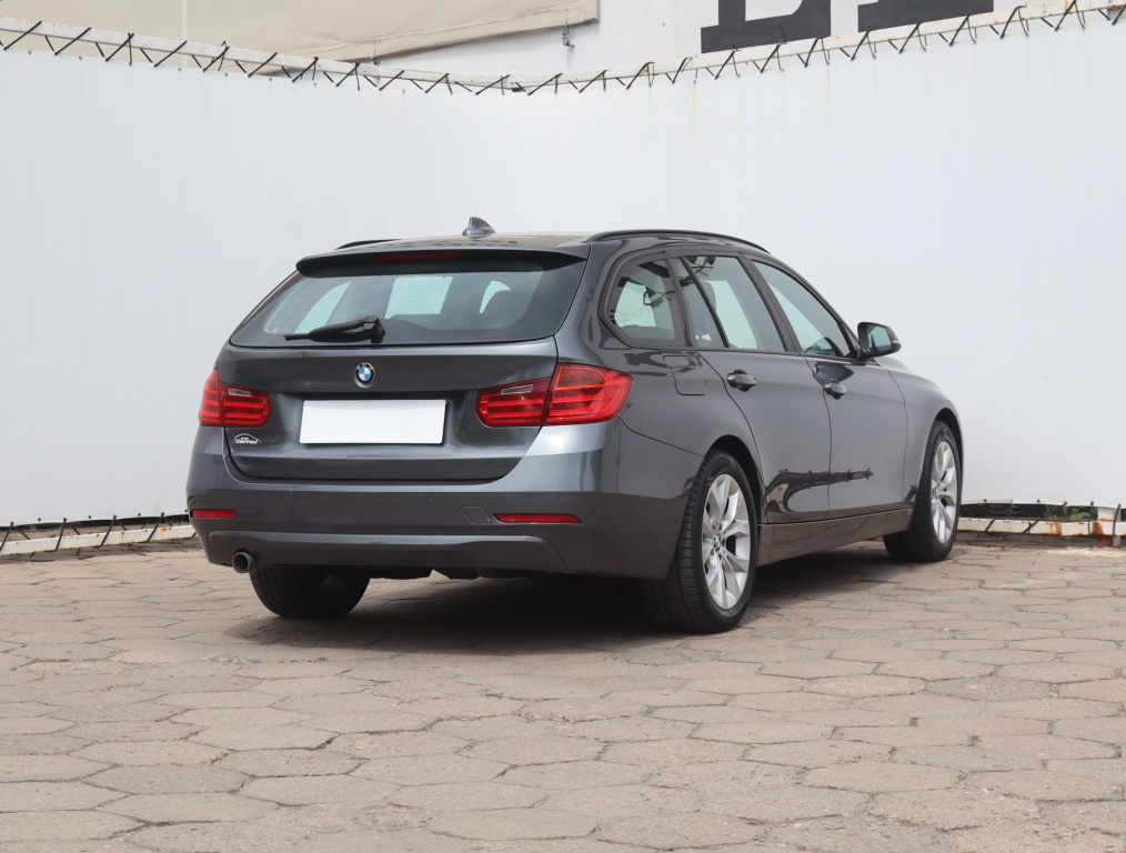 BMW 3