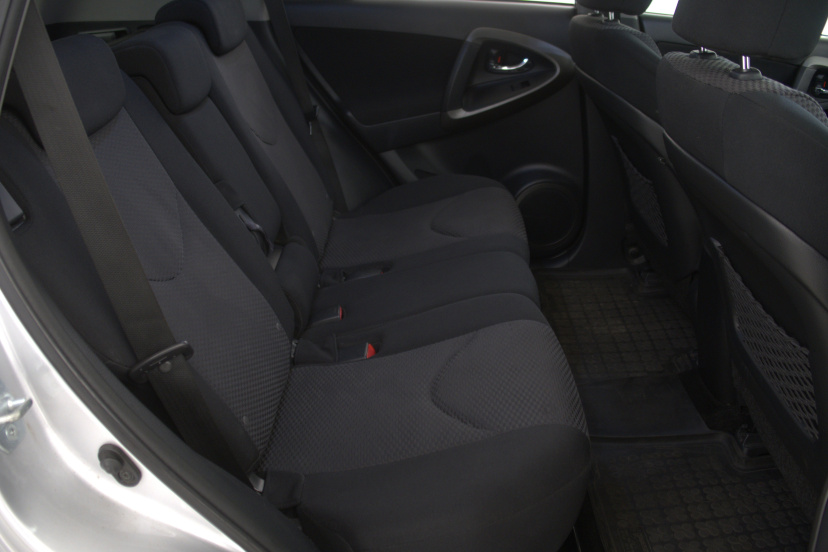 Toyota RAV 4, 2011