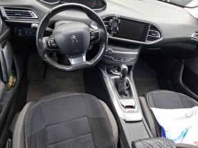 Peugeot 308 - 2016