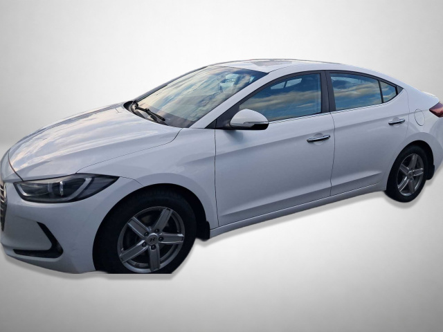 Hyundai Elantra 2016