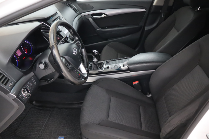 Hyundai i40, 2014
