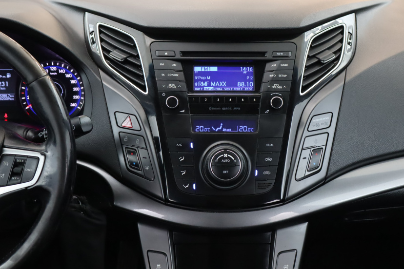 Hyundai i40, 2014