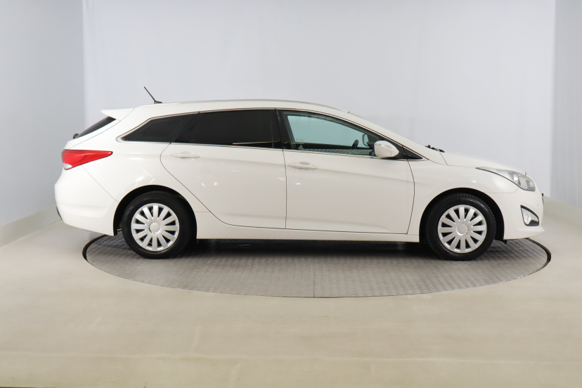 Hyundai i40, 2014