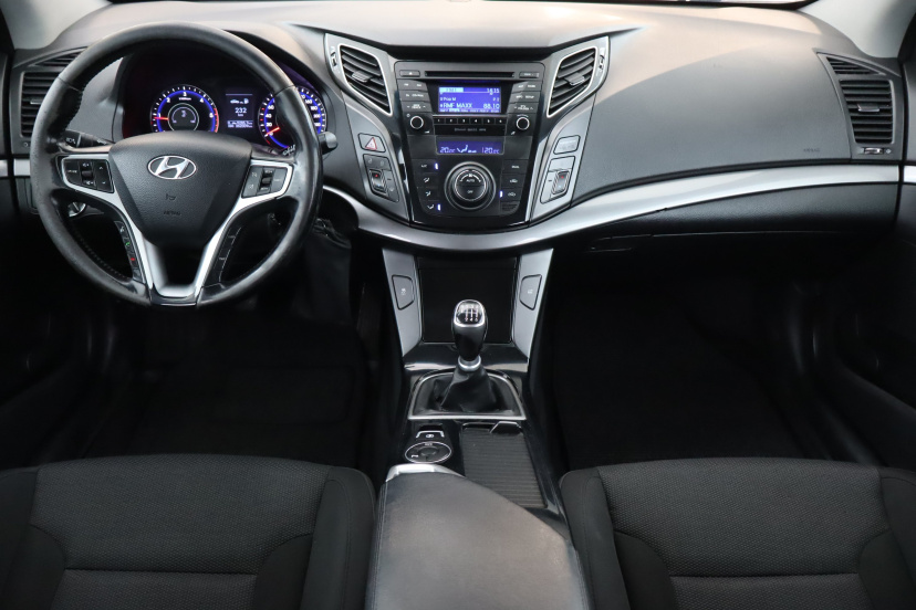 Hyundai i40, 2014