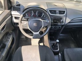 Suzuki Swift - 2010