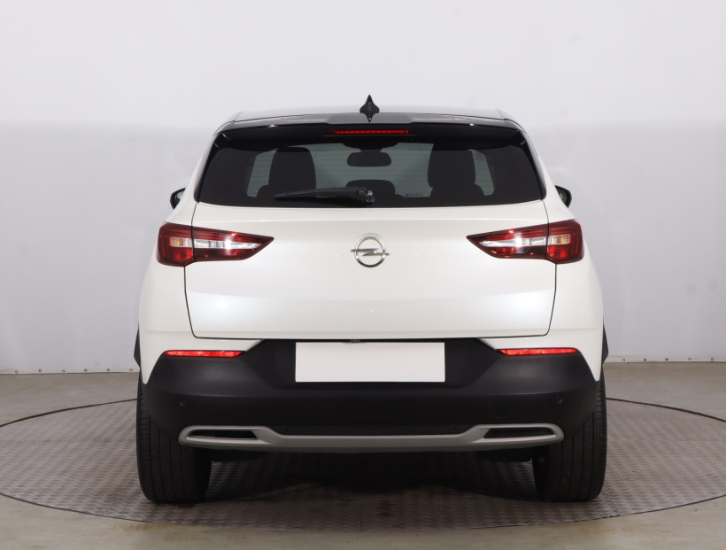 Opel Grandland, 2017