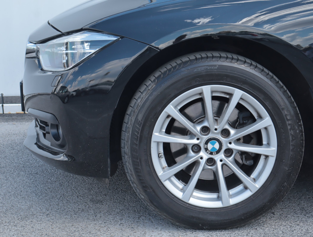 BMW 3
