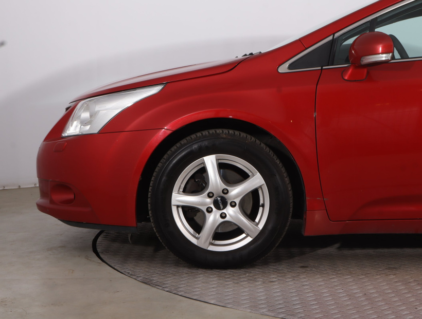 Toyota Avensis, 2009