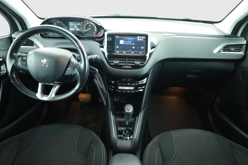 Peugeot 208, 2017