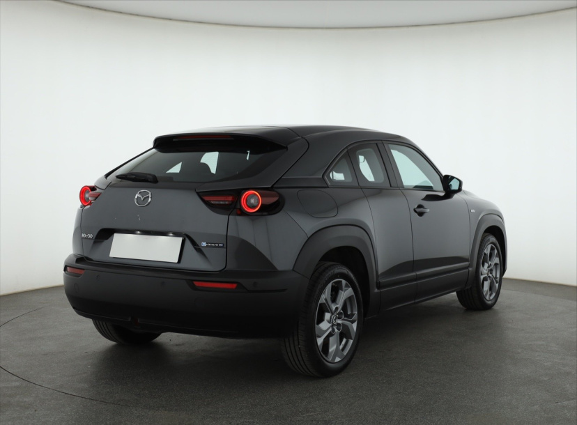 Mazda MX-30, 2023