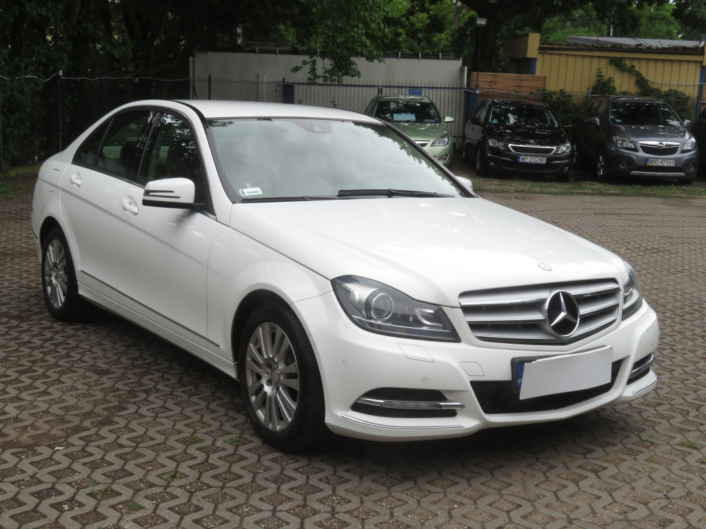 Mercedes-Benz C
