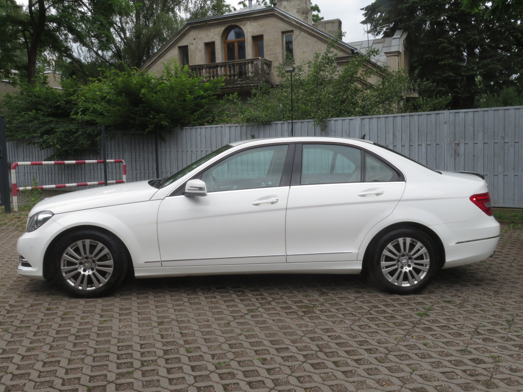 Mercedes-Benz C