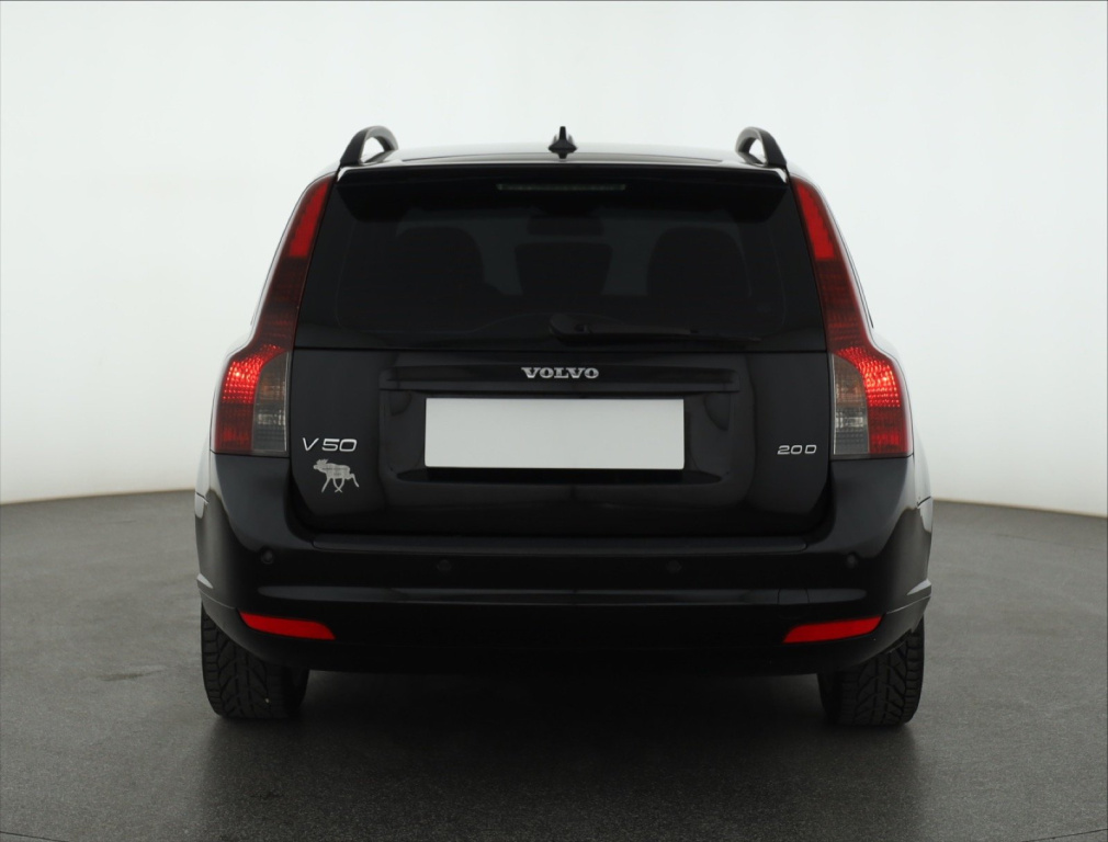 Volvo V50