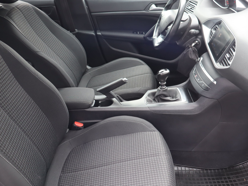 Peugeot 308, 2020