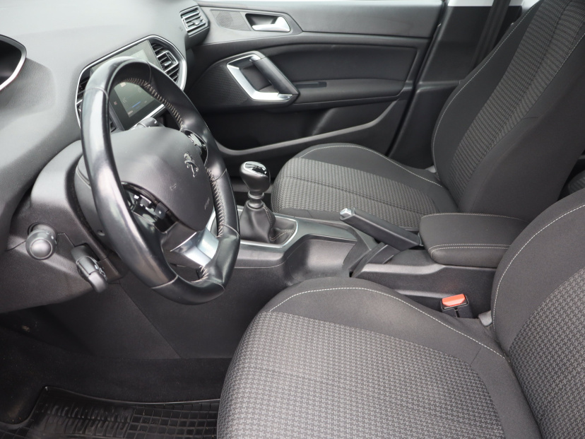 Peugeot 308, 2020