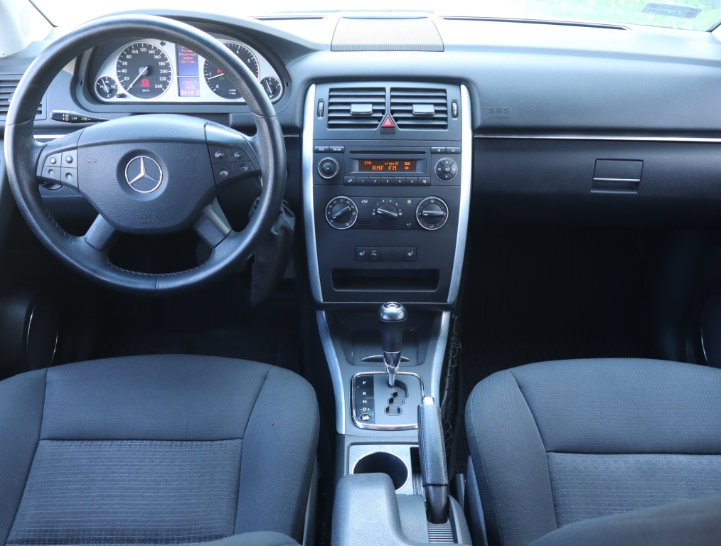 Mercedes-Benz B