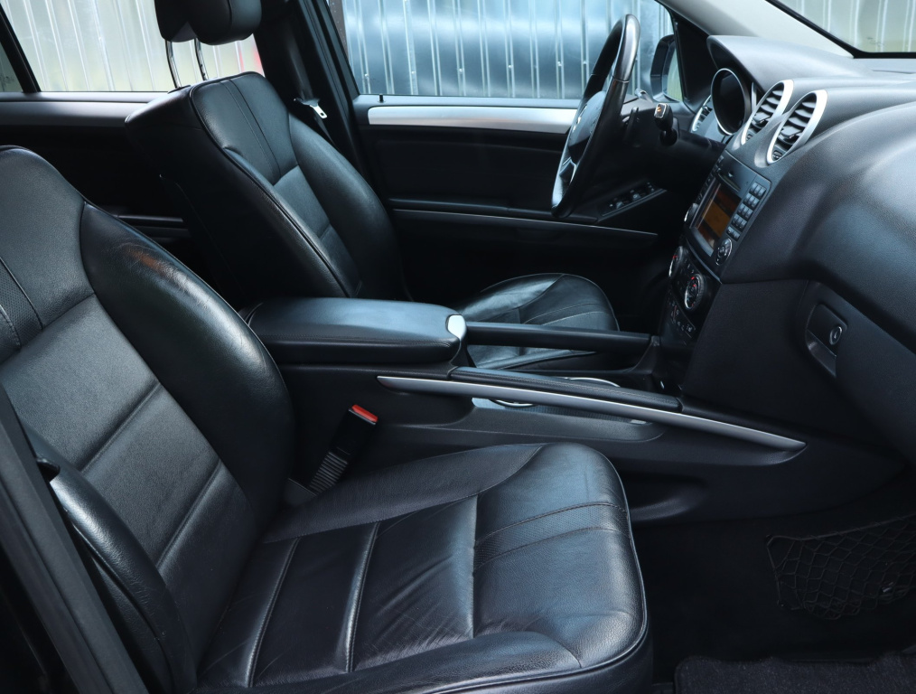Mercedes-Benz ML