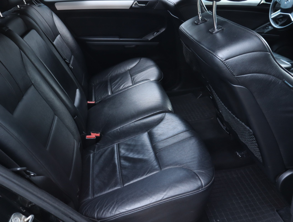 Mercedes-Benz ML