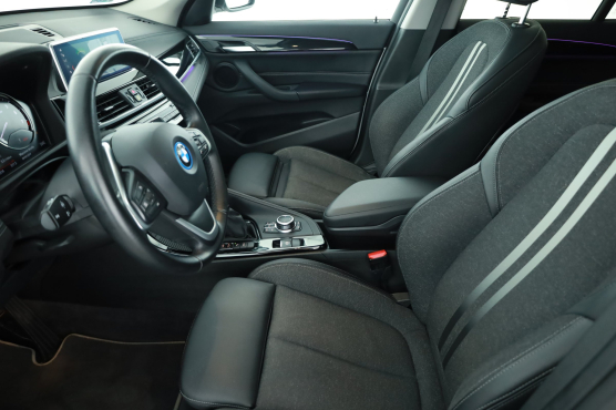 BMW X1 xDrive25e