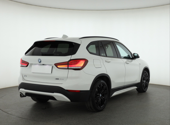 BMW X1 xDrive25e
