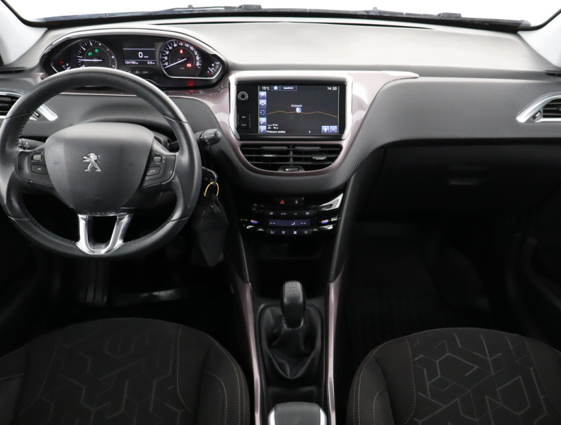 Peugeot 2008, 2014