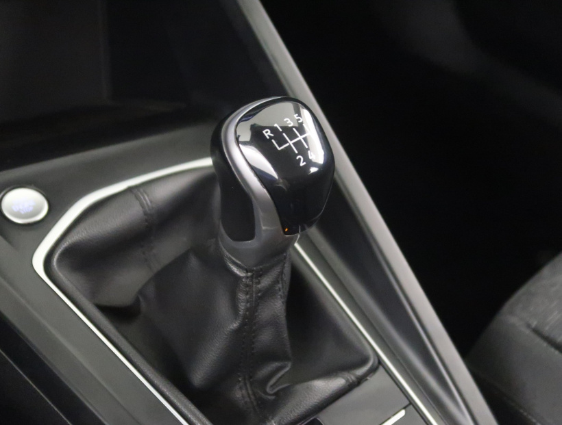 Volkswagen Golf, 2020