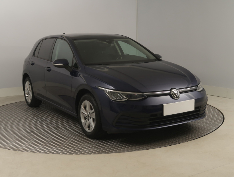 Volkswagen Golf, 2020