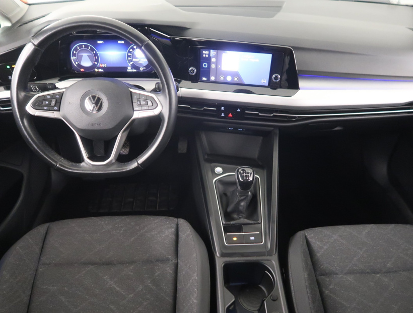 Volkswagen Golf, 2020