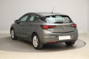 Opel Astra - 2020
