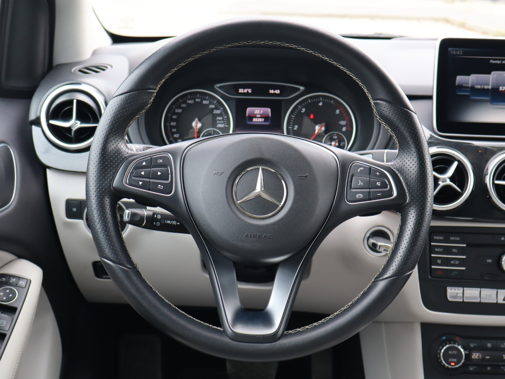 Mercedes-Benz B