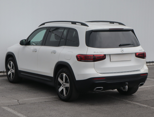 Mercedes-Benz GLB 250 4MATIC