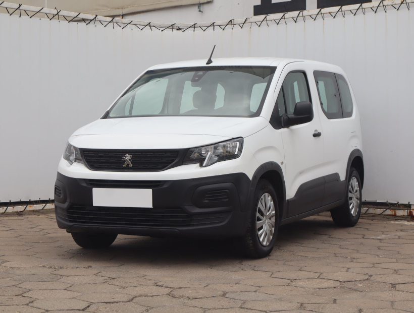 Peugeot Rifter, 2021