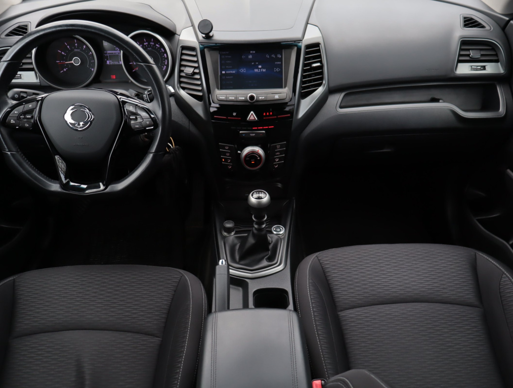 Ssang Yong XLV