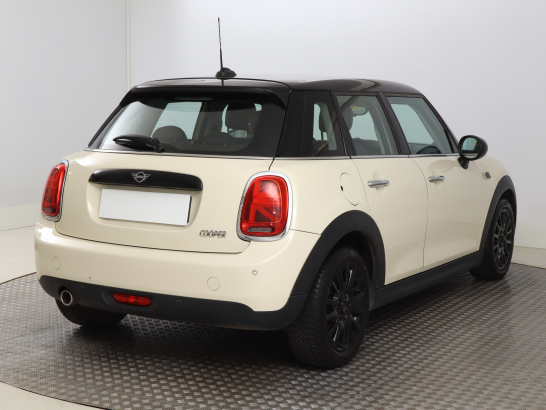 MINI 5-door