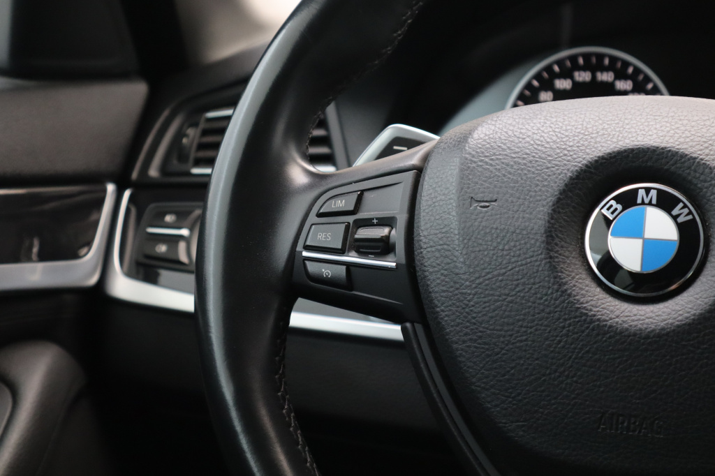 BMW 5