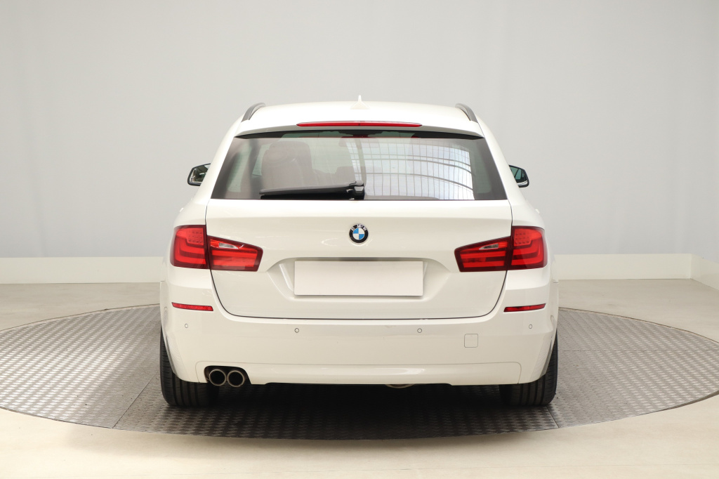 BMW 5
