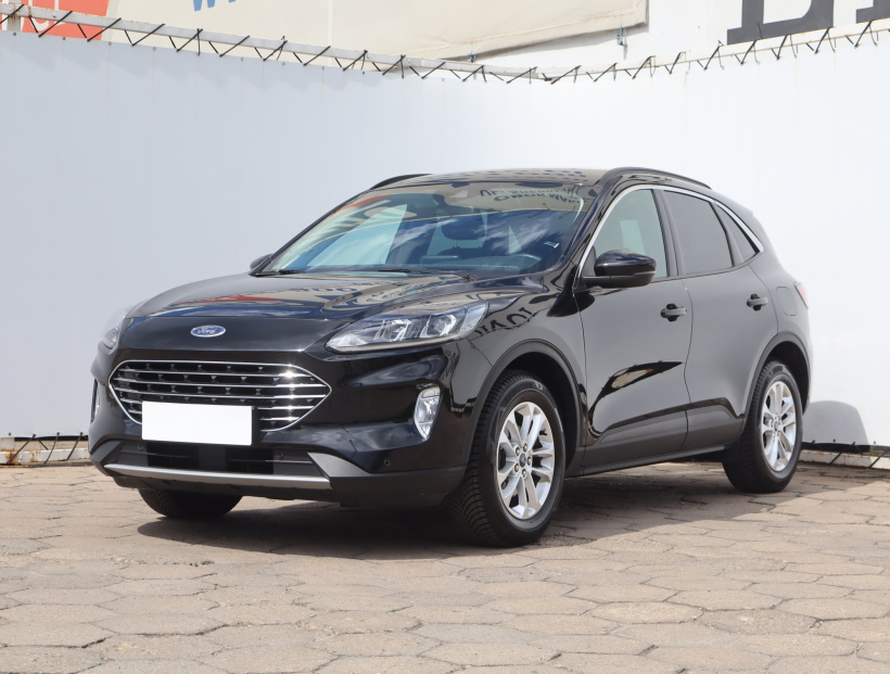 Ford Kuga, 2022