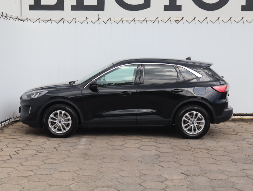 Ford Kuga, 2022