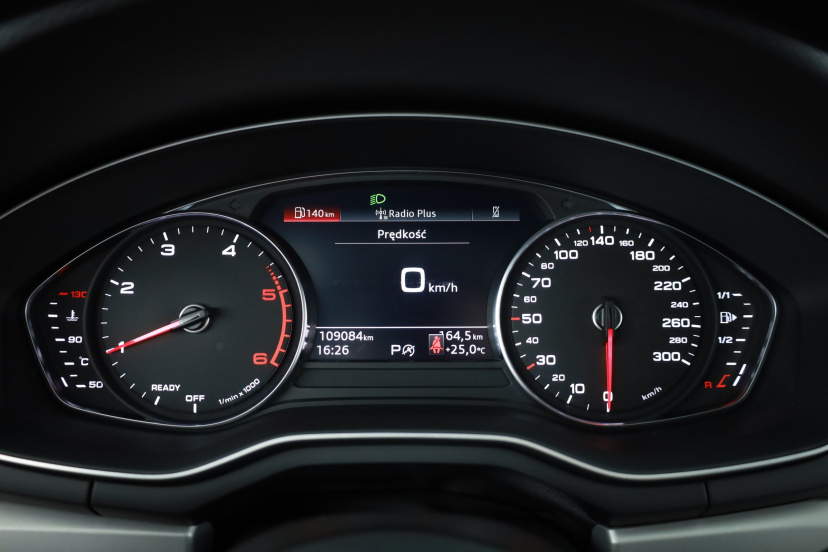 Audi A4, 2022