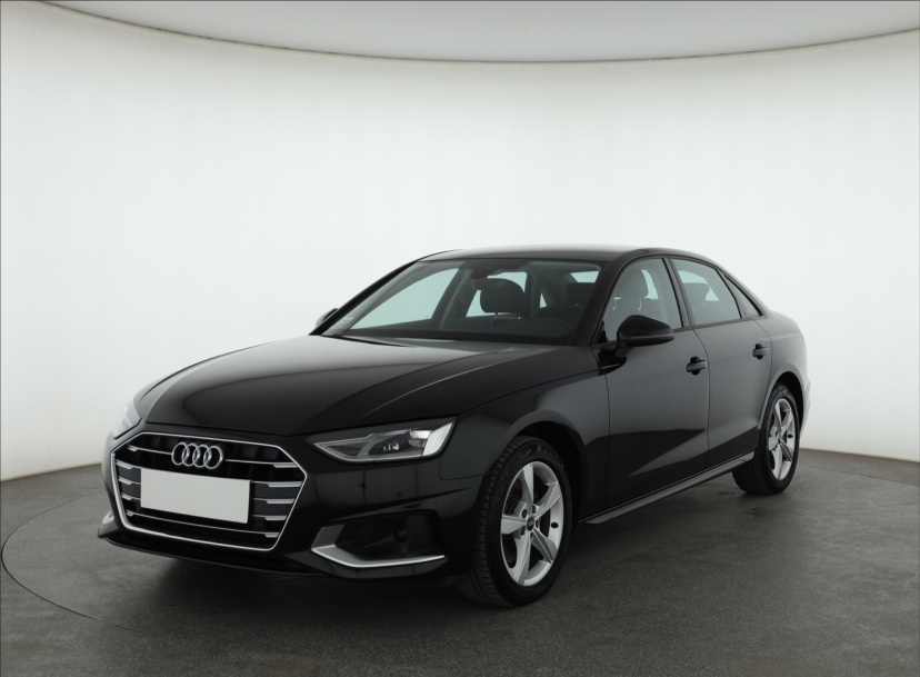 Audi A4, 2022